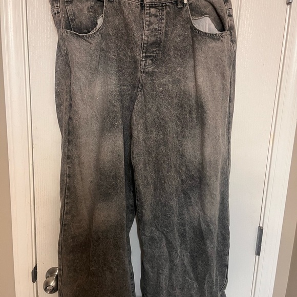 Boohoo Mens Silver Gray Relaxed Jeans - Picture 2 of 5